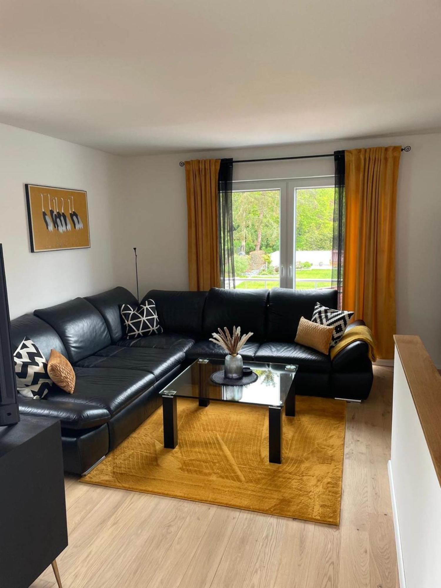 Lejlighed Mit Garten Und Terrassen *
